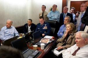Obama watches as Osama bin-Laden is executed