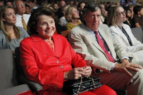 AP_101012171639-1000x667