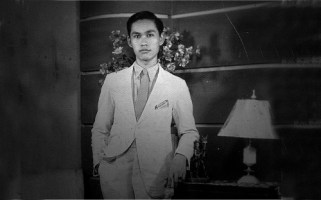 dad_hollywoodstudios_bwfour