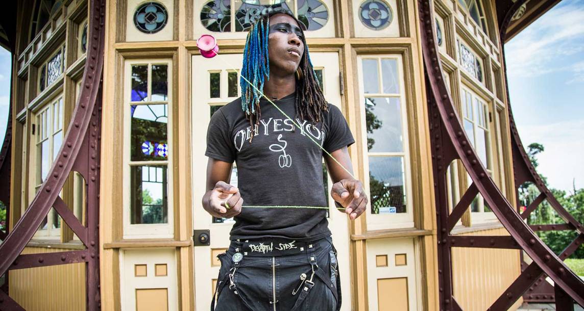 post-throw-wins-award-body2