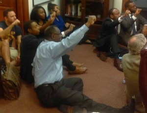 sessions_big_15873433_10206833243663710_6077342399561395201_n